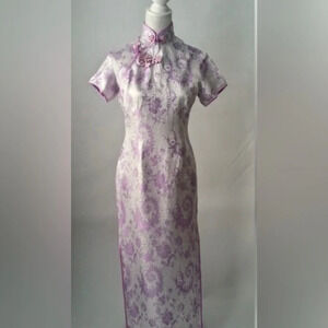Vintage - 1980s Purple Silver Metallic Cheongsam Dress with High  Slits